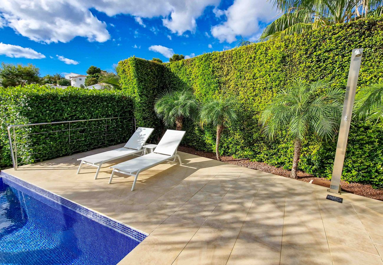 Villa in Moraira - AV-6834