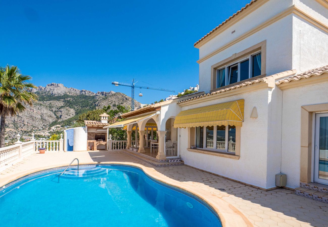 Villa in Altea - AV-3293