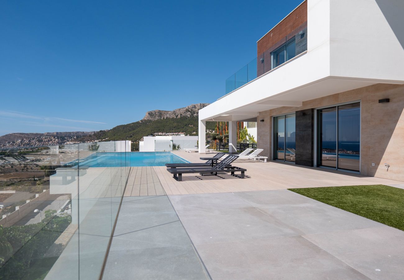 Villa in Calpe - AV-8462