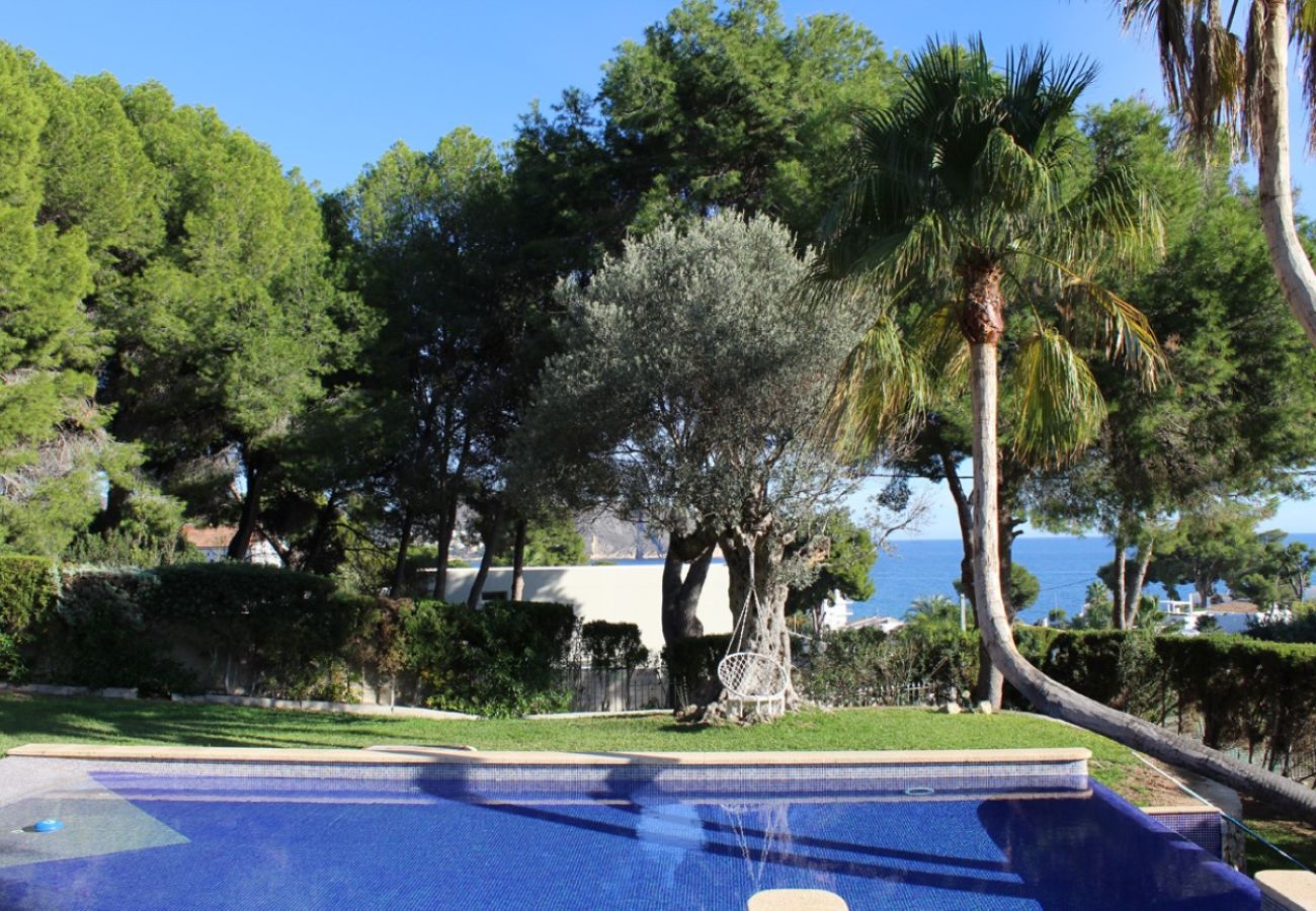 Villa in Moraira - AV-1234