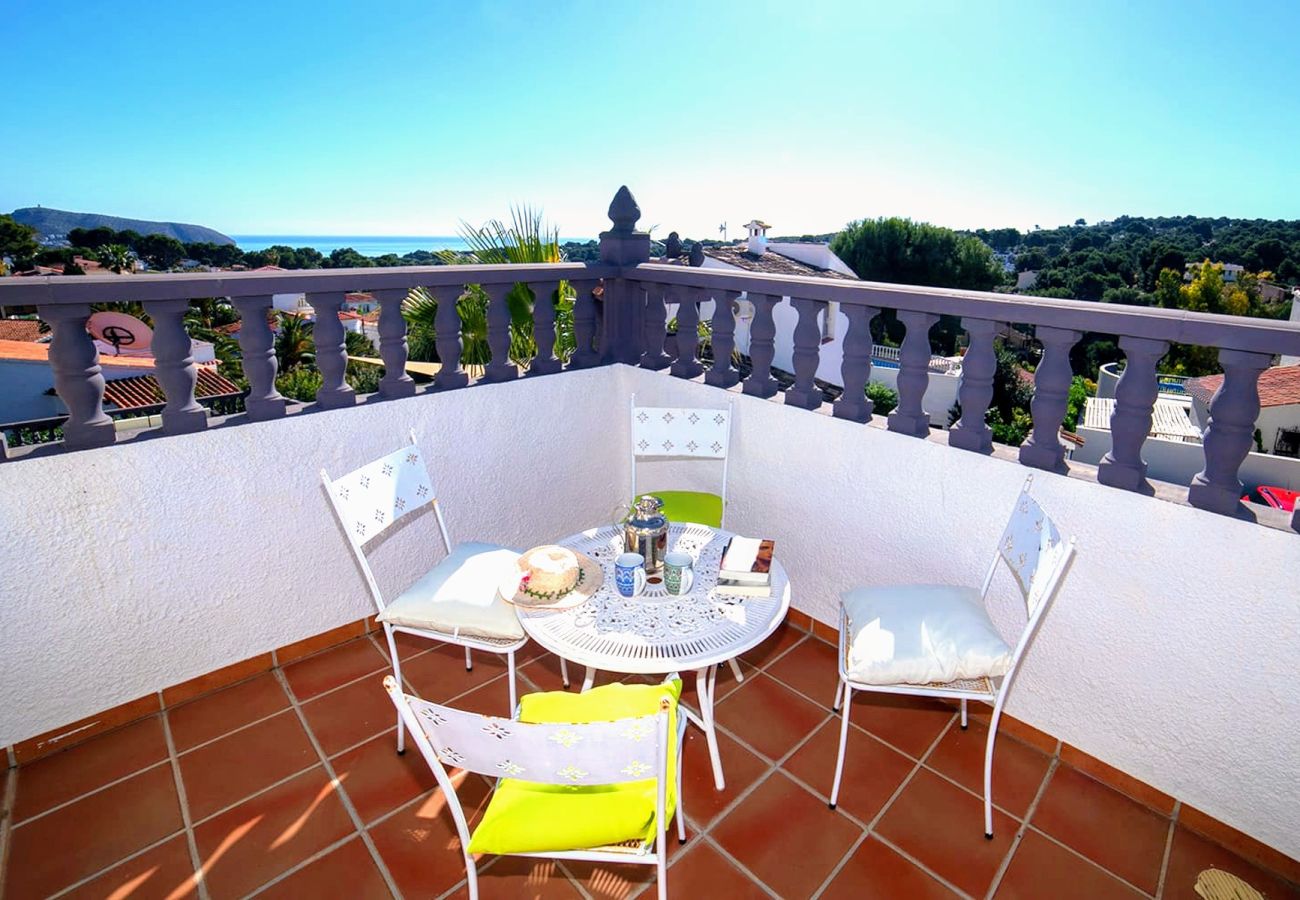 Villa in Moraira - AV-5176