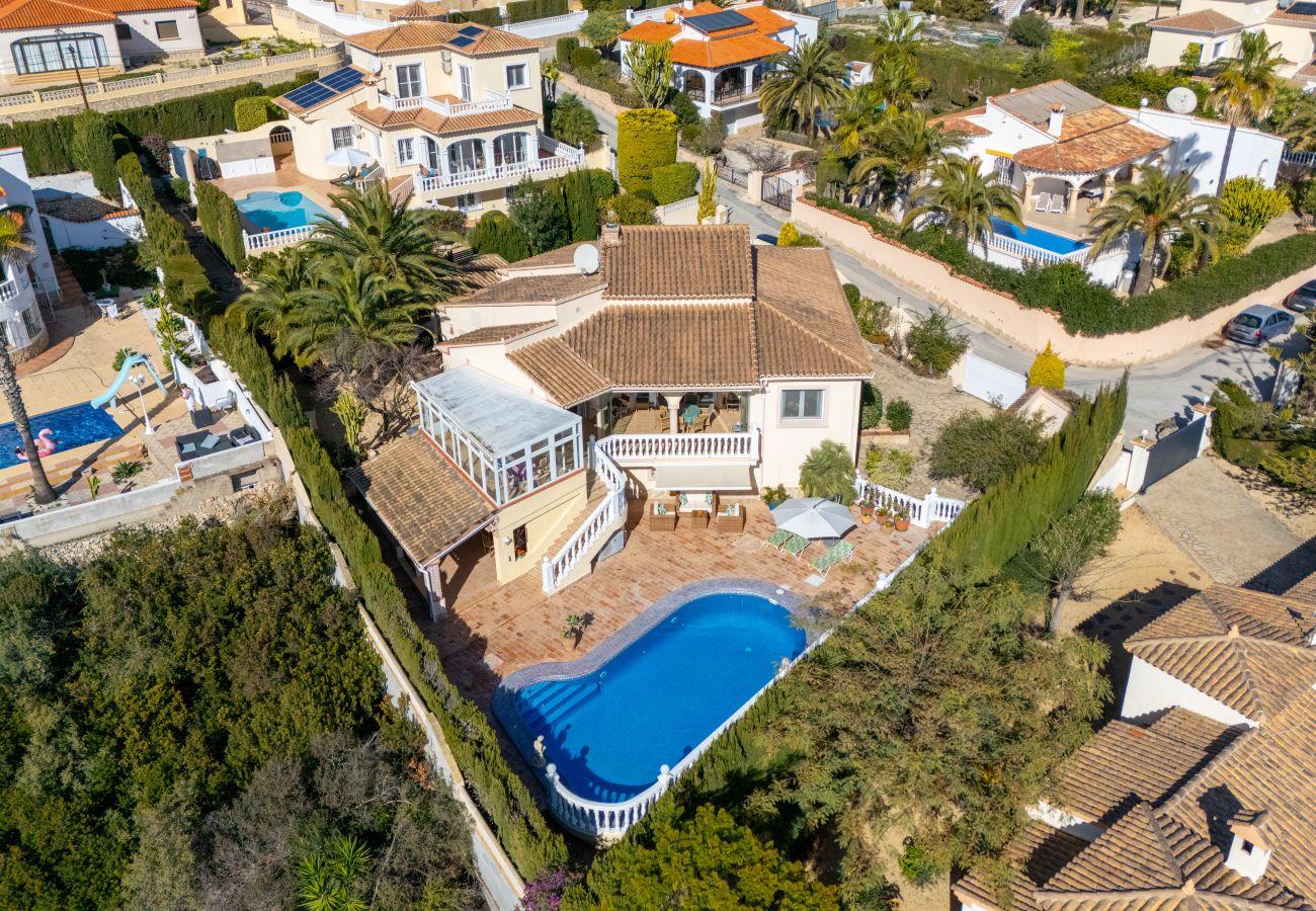 Villa in Calpe - AV-3105