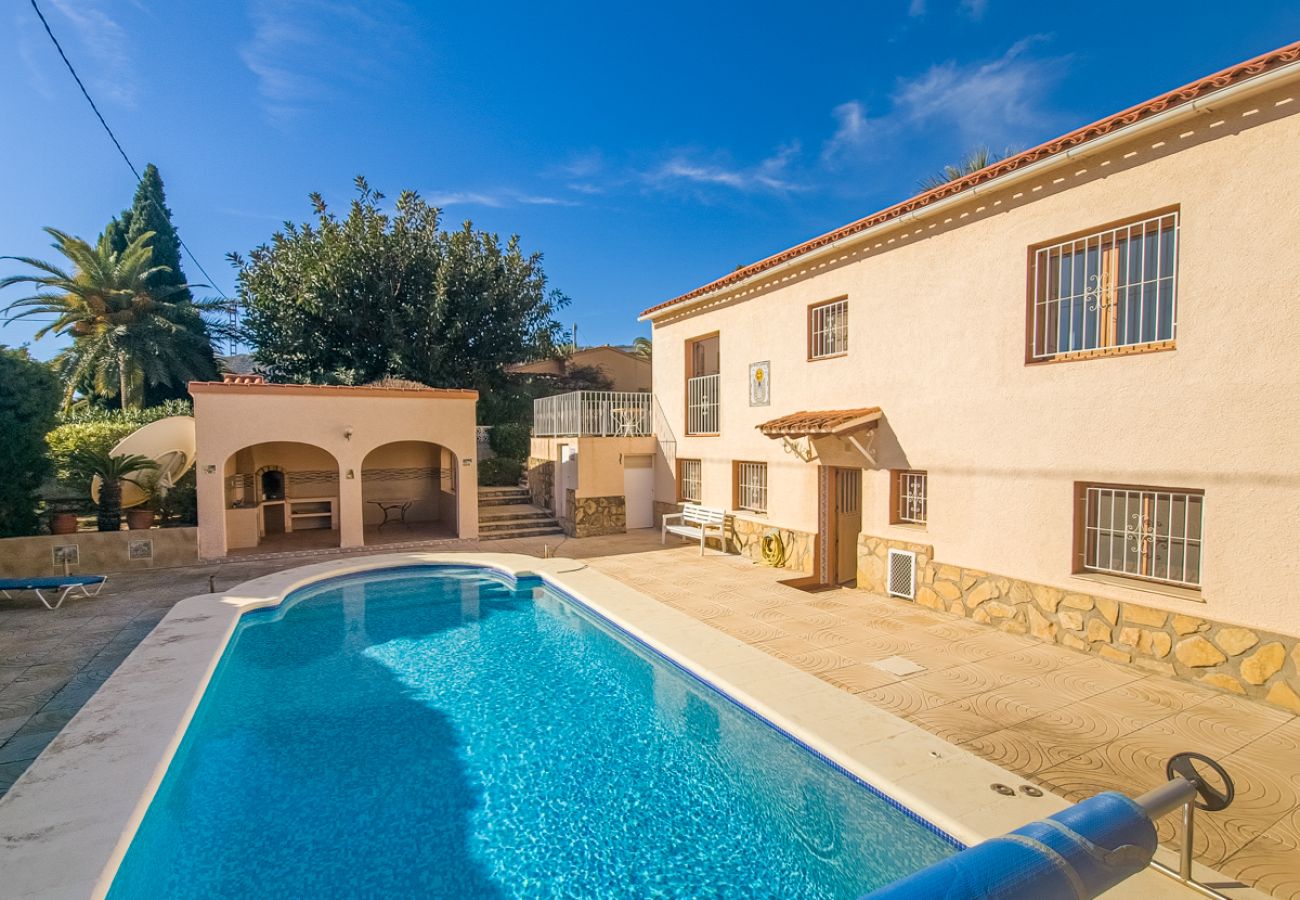 Villa in Calpe - AV-6582