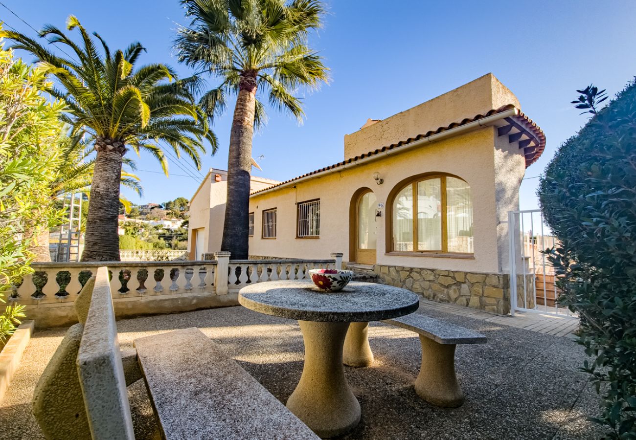 Villa in Calpe - AV-6582