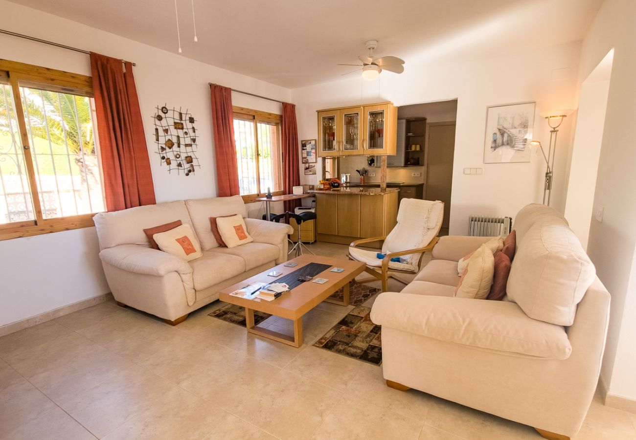 Villa in Calpe - AV-6582