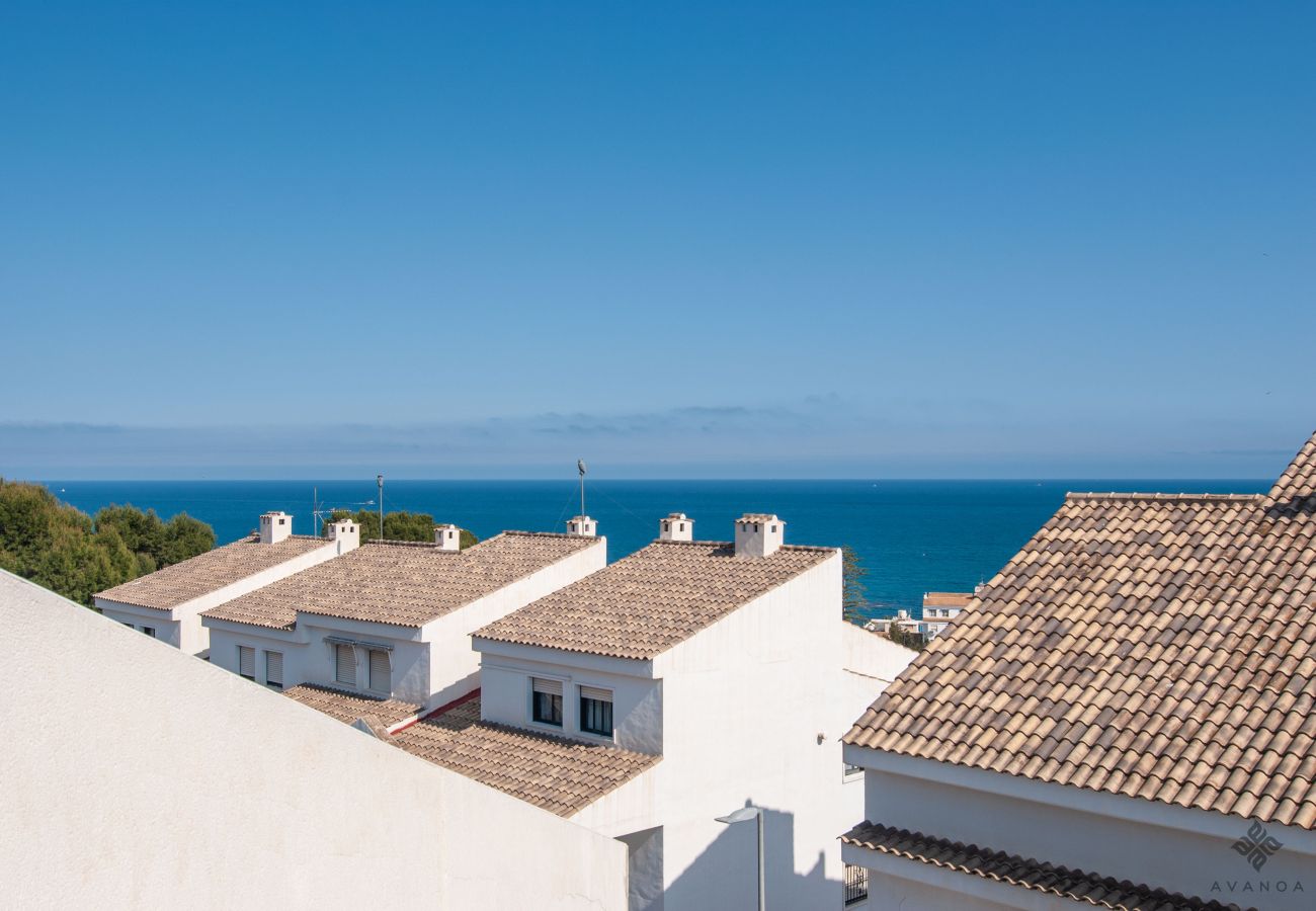 Duplex-Penthouse im Zentrum von Altea mit teilweise Meerblick von den Terrassen.