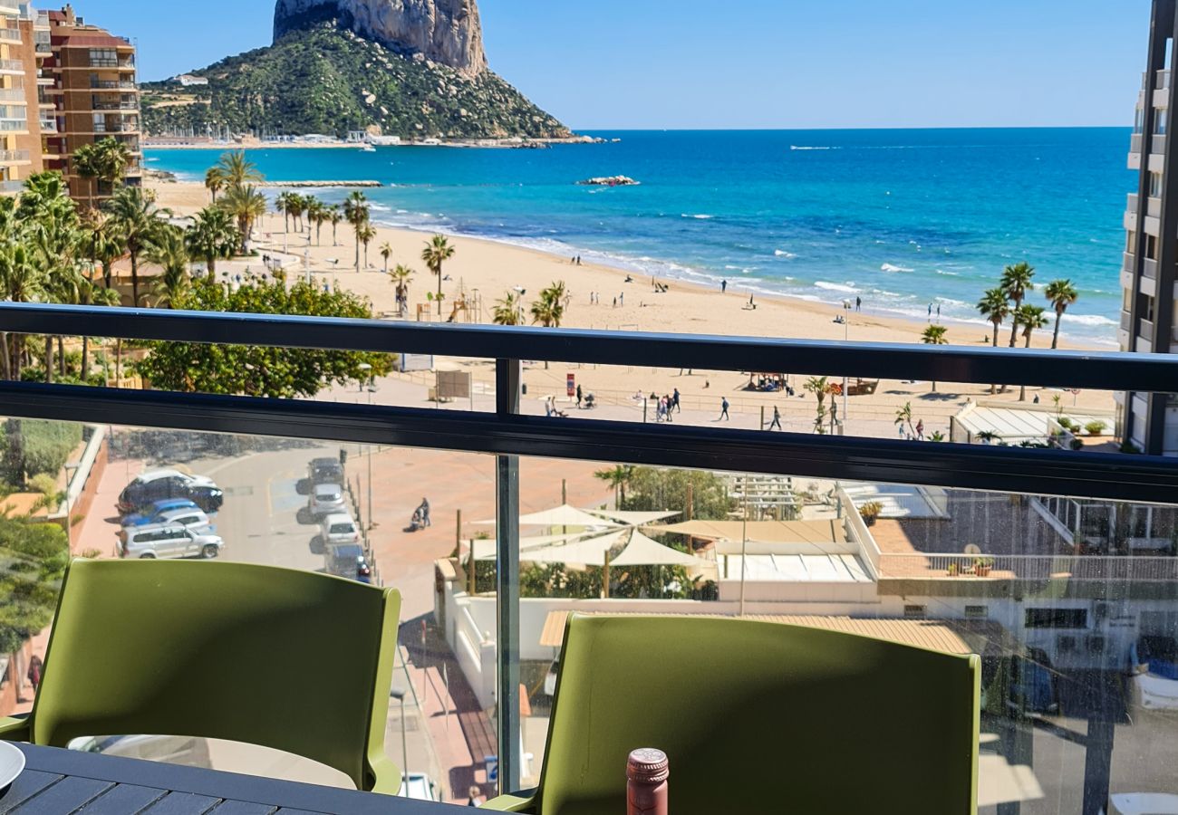 Views from the terrace to the beach and the Peñon de Ifach.