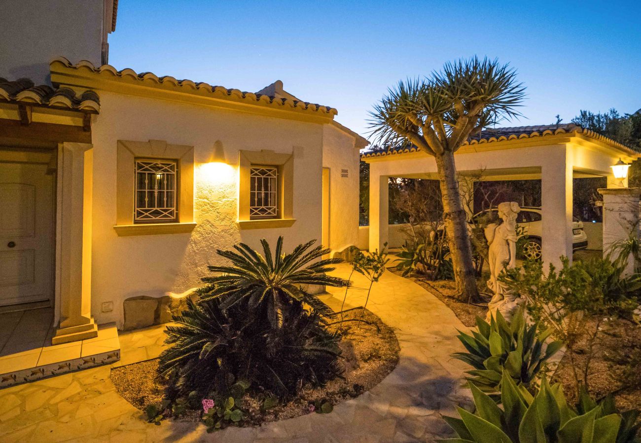 Villa/Dettached house in Altea - AV-3293