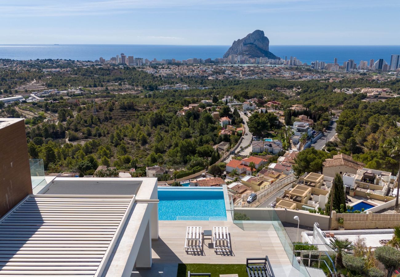 Villa/Dettached house in Calpe - AV-8462