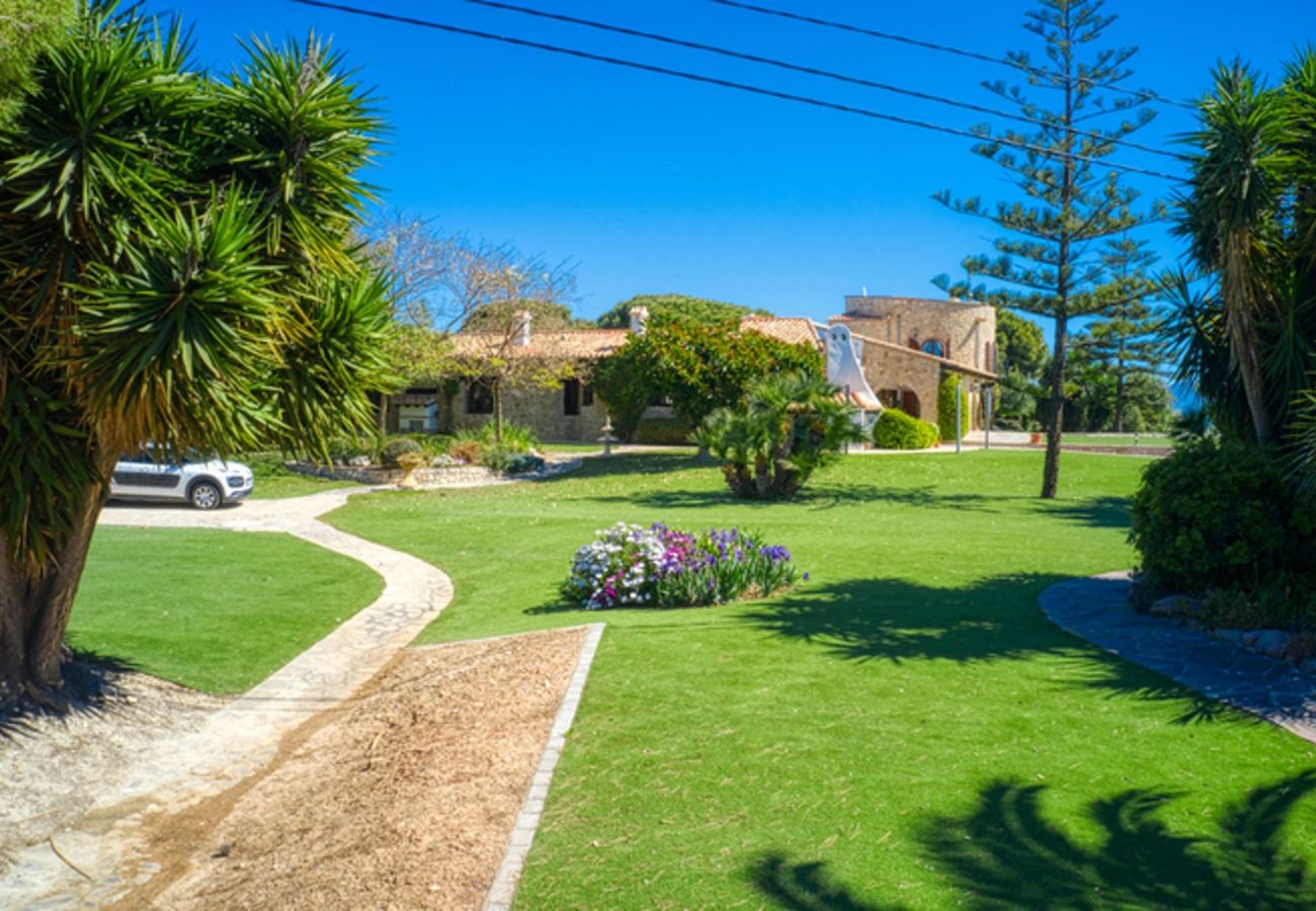 Villa/Dettached house in Benissa - AV-3195