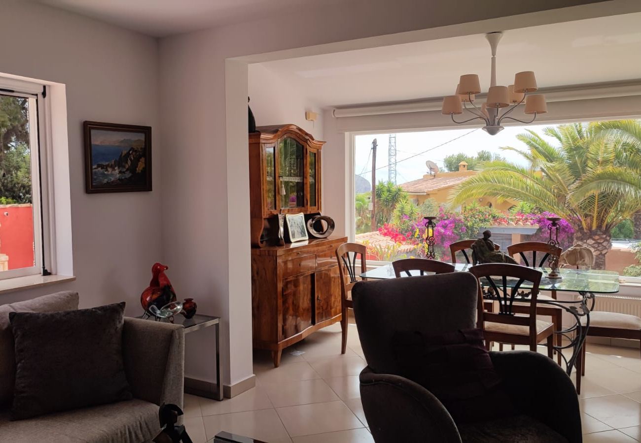 Villa/Dettached house in Moraira - AV-3087