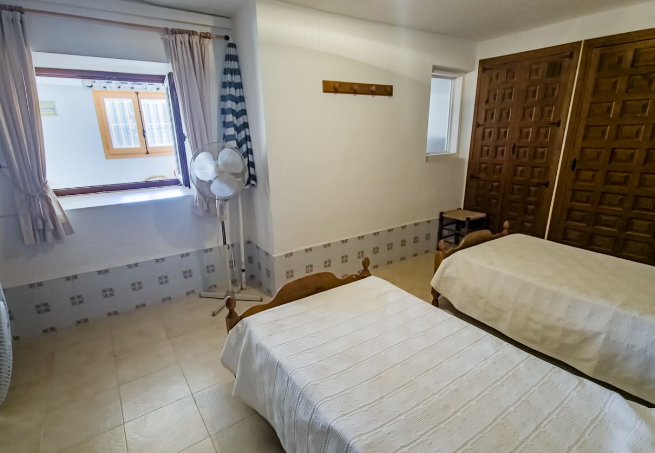 Villa/Dettached house in Calpe - AV-6582