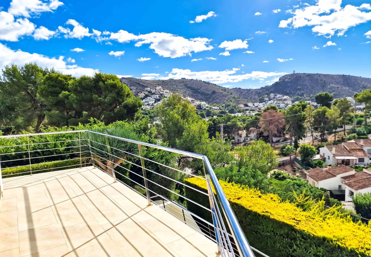 villa à Moraira - AV-6834